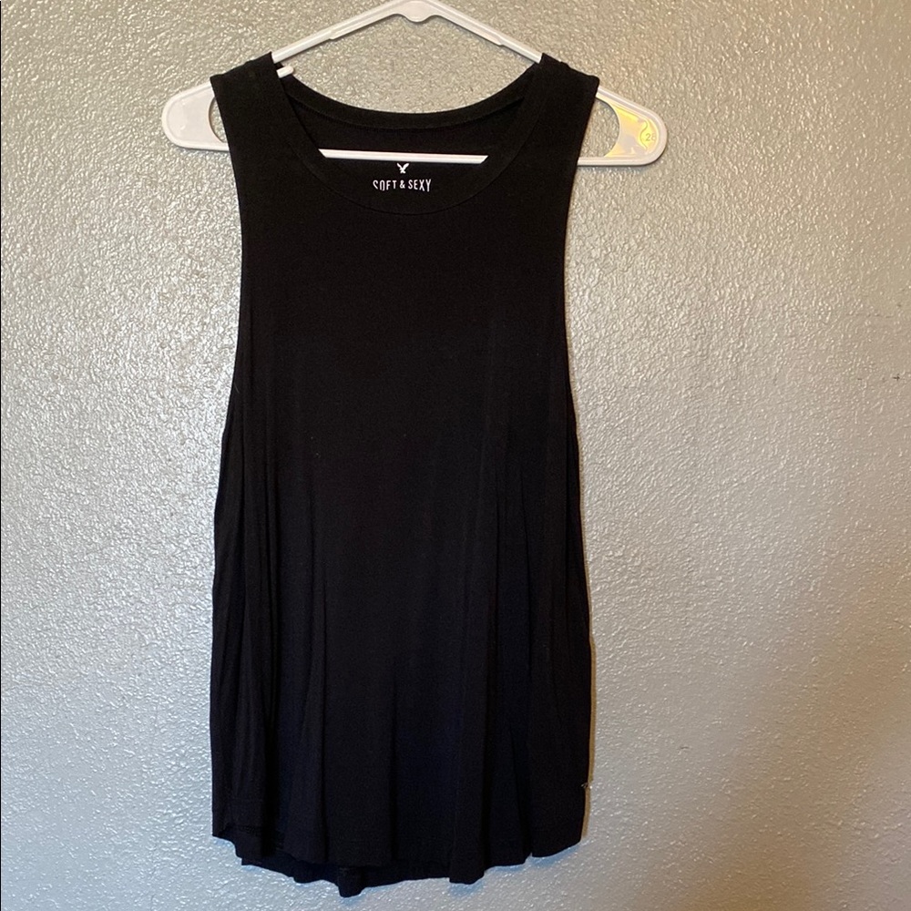 Women's Black Sleeveless Top